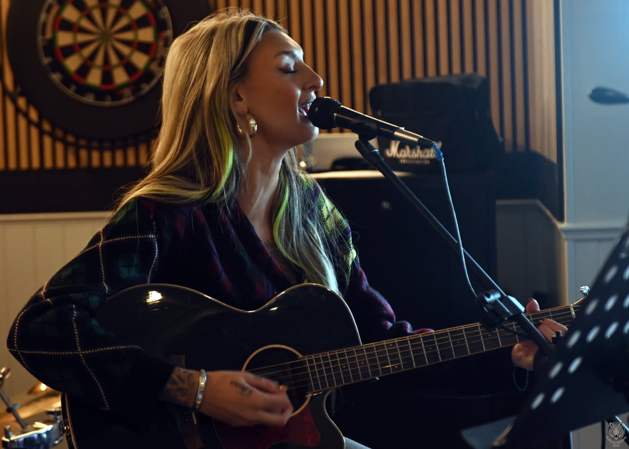 Rhiannon Hill - Live Music